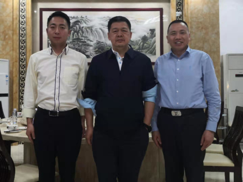 中紀(jì)委國(guó)際合作局郭松江局長(zhǎng)、人民日?qǐng)?bào)社馬海濤副總編親臨大道視察指導(dǎo)